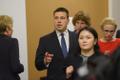 Правительство Юри Ратаса официально вступило в должность.
