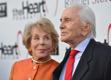 Anne ja Kirk Douglas 2012. aastal.
