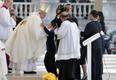 Paavst Franciscus kanoniseeris kaks last.