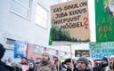 Акция протеста защитников леса в Таллинне.