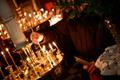 Православные христиане празднуют Рождество в Александро-Невском соборе в Таллинне.