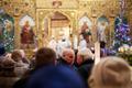 Православные христиане празднуют Рождество в Александро-Невском соборе в Таллинне.