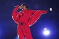 Super Bowli poolaja vaheetendusel esines Rihanna.