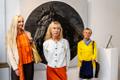 Kastellaanimaja galeriis avati naiskunstnike rühmituse Fööniks ühisnäitus