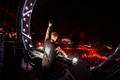 Tallinna lauluväljakul esines Armin van Buuren