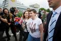 Nadia Savtšenko taas Ukraina pinnal, Borõspoli lennuväljal 25. mail.