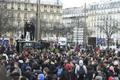 Протесты против полицейского произвола в Париже в феврале 2017 года.