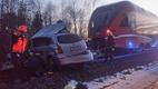 Sompa ülesõidul hukkus sõiduauto ja rongi kokkupõrkes kaks Toyotas viibinud inimest.