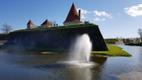 Kuressaare lossikraavis avati linna suurim purskkaev.