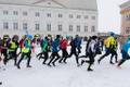 Eskola jooksu start Narva raekoja platsil.
