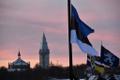 Поднятие государственного флага в Нарве 24 февраля 2022 года.