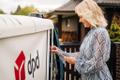 Робот-курьер Cleveron Mobility начал развозить заказы в Вильянди.