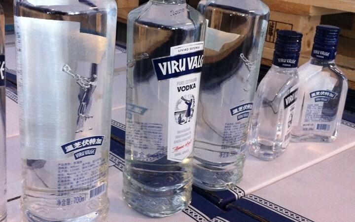 Liviko viin Viru Valge.