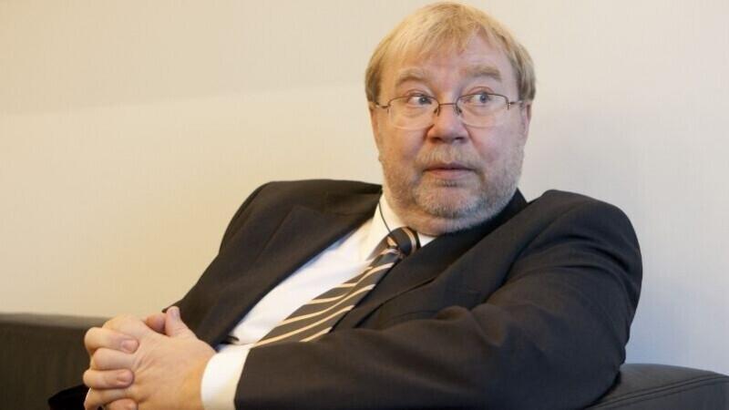 Mart Laar