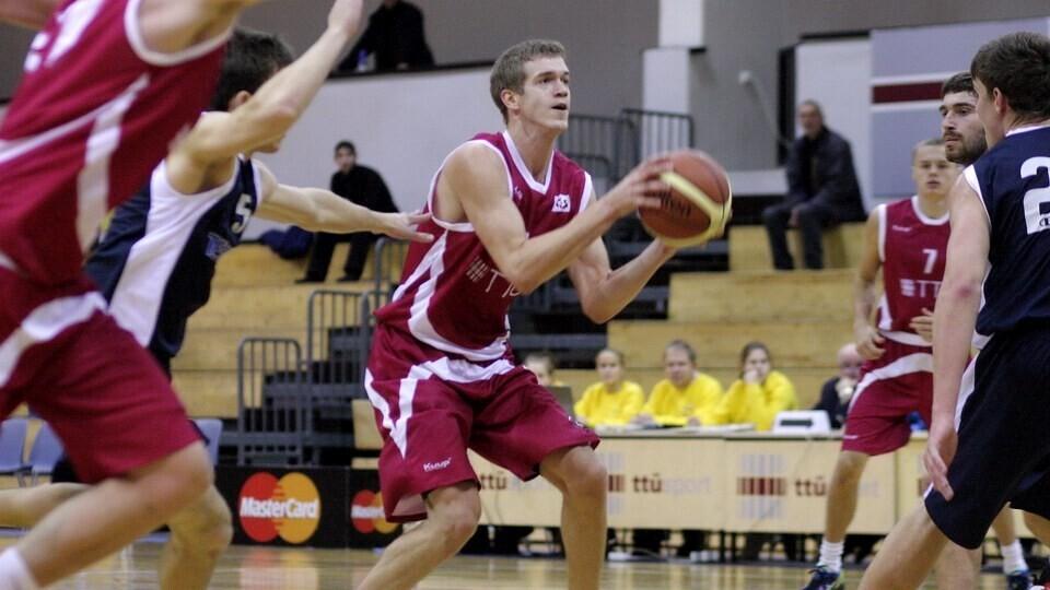 Erik Keedus 2012. aastal TTÜ särgis