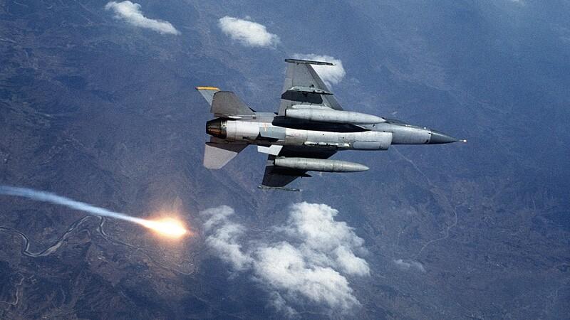 Hävitaja F-16 Vikipeedia