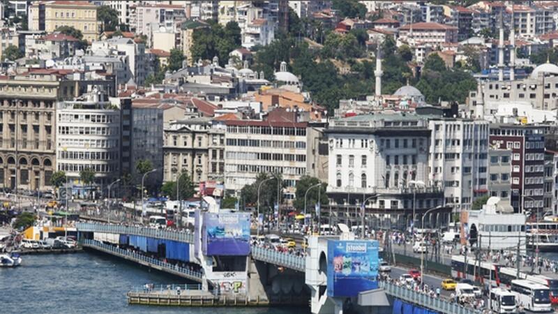 Istanbulis on Julika Lutsu hinnangul tõeline rahvaste paabel