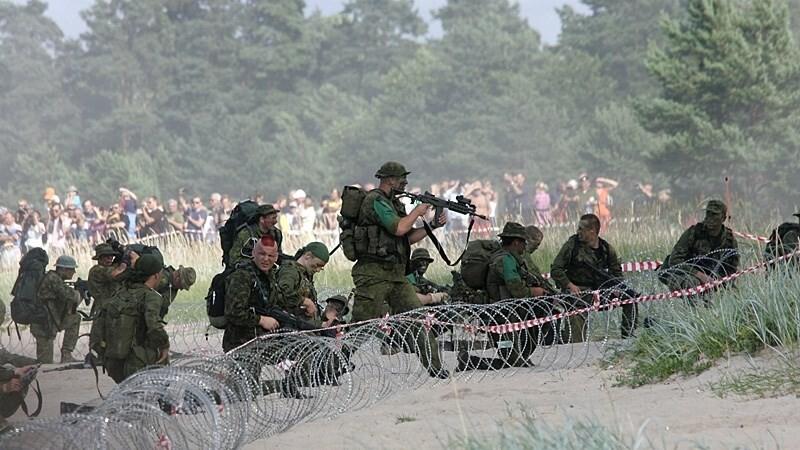 The opening of the 2010 Erna Raid.