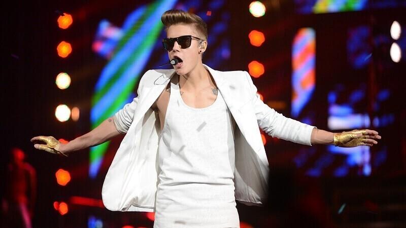 Justin Bieber esines Stockholmis.