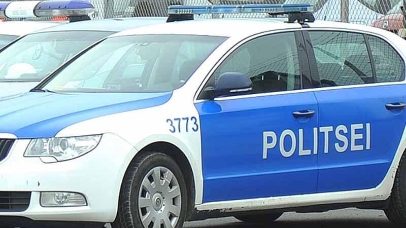 Полиция зафиксировала ДТП в воскресенье вечером.