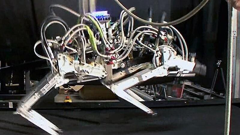 Pentagoni agentuuri DARPA loodud robot suudab joosta kiirusega 29 km/h AFP/Scanpix