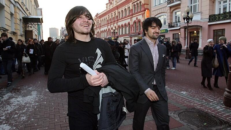 Džabrail Mahmudov (vasakul) ja tema advokaat Murad Mussajev 2009.