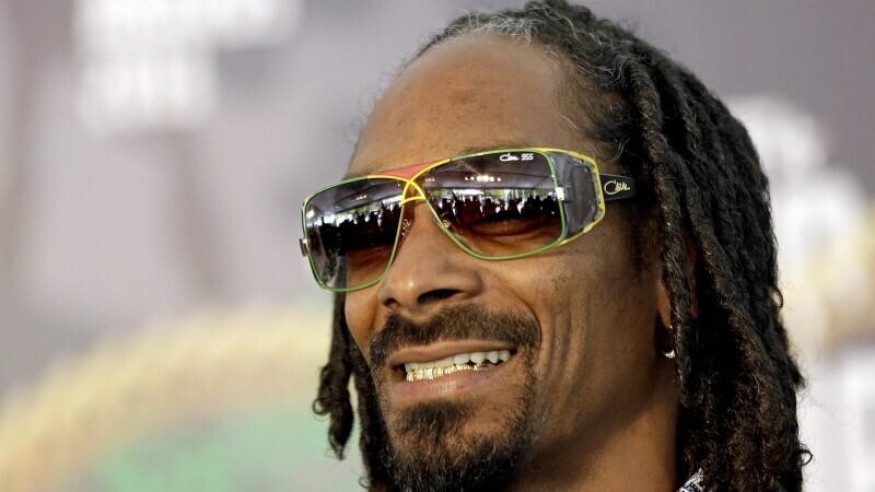 Snoopzilla.