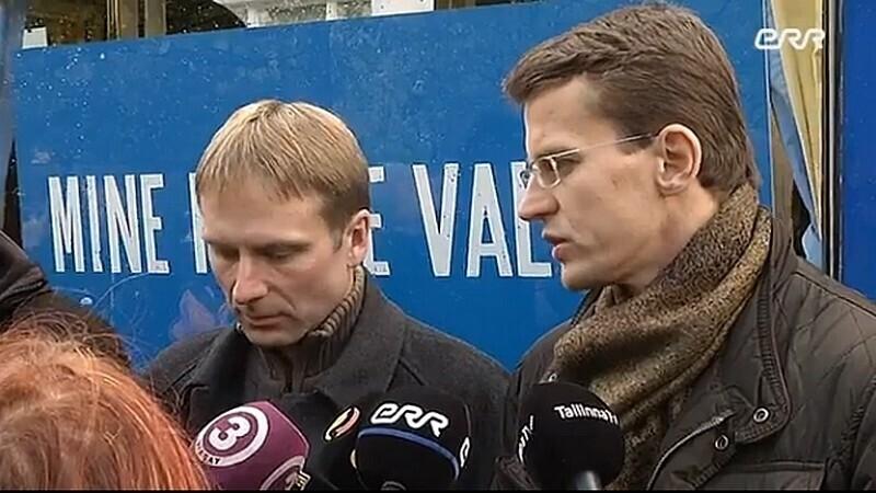 Kross ja Vaher täna ajakirjanikele selgitusi jagamas ERR