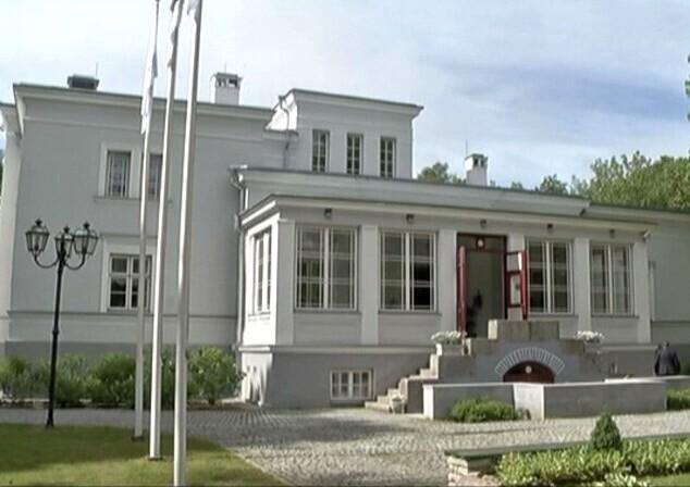 Мыза Сака.