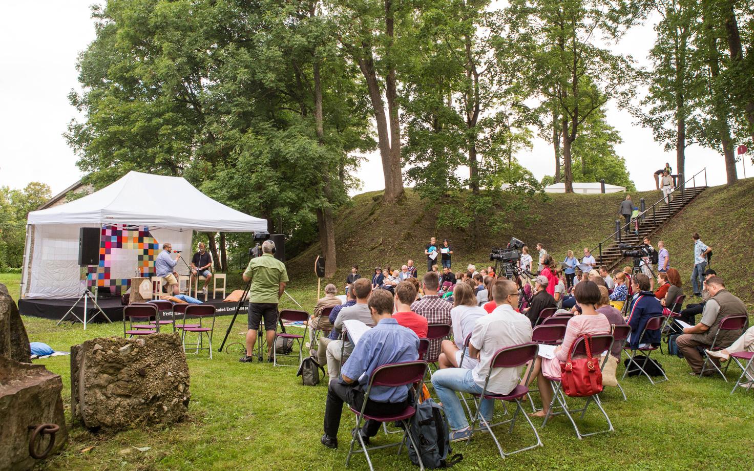 Paides anti täna avalöök tänavusele Arvamusfestivalile