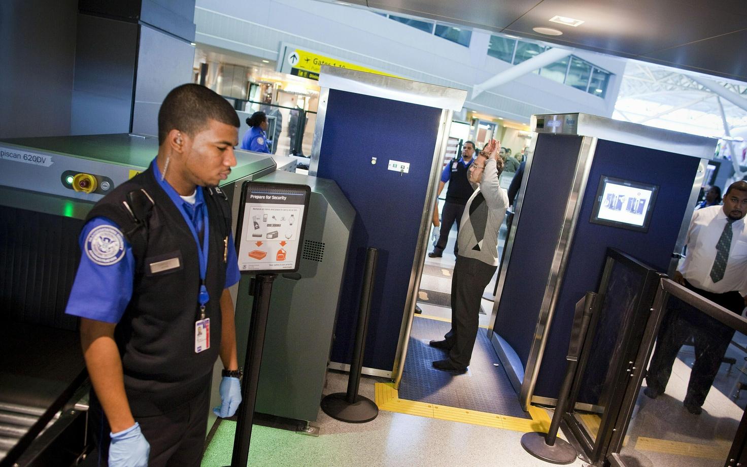 Turvakontroll New Yorgi JFK lennujaamas.