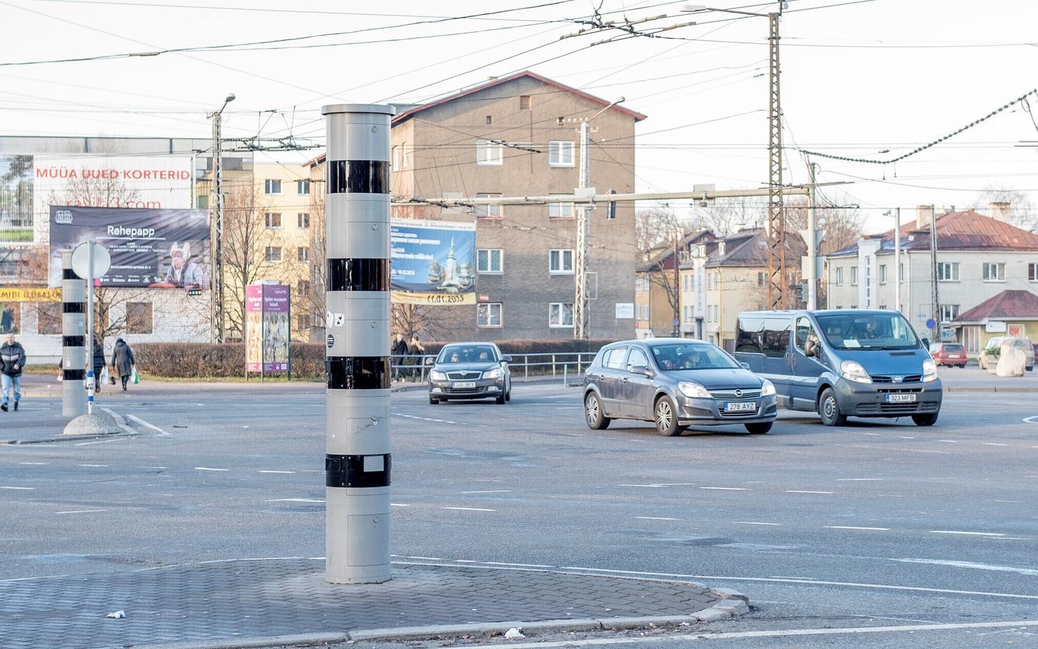 Камеры слежения за скоростью на перекрестке Кристийне.