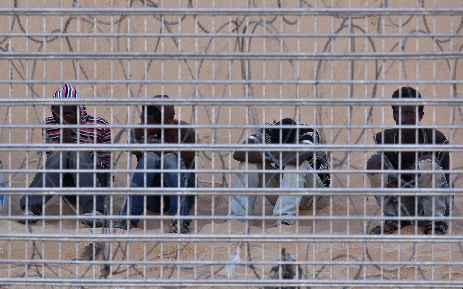 Aafriklastest migrandid Egiptuse-Iisraeli piiril