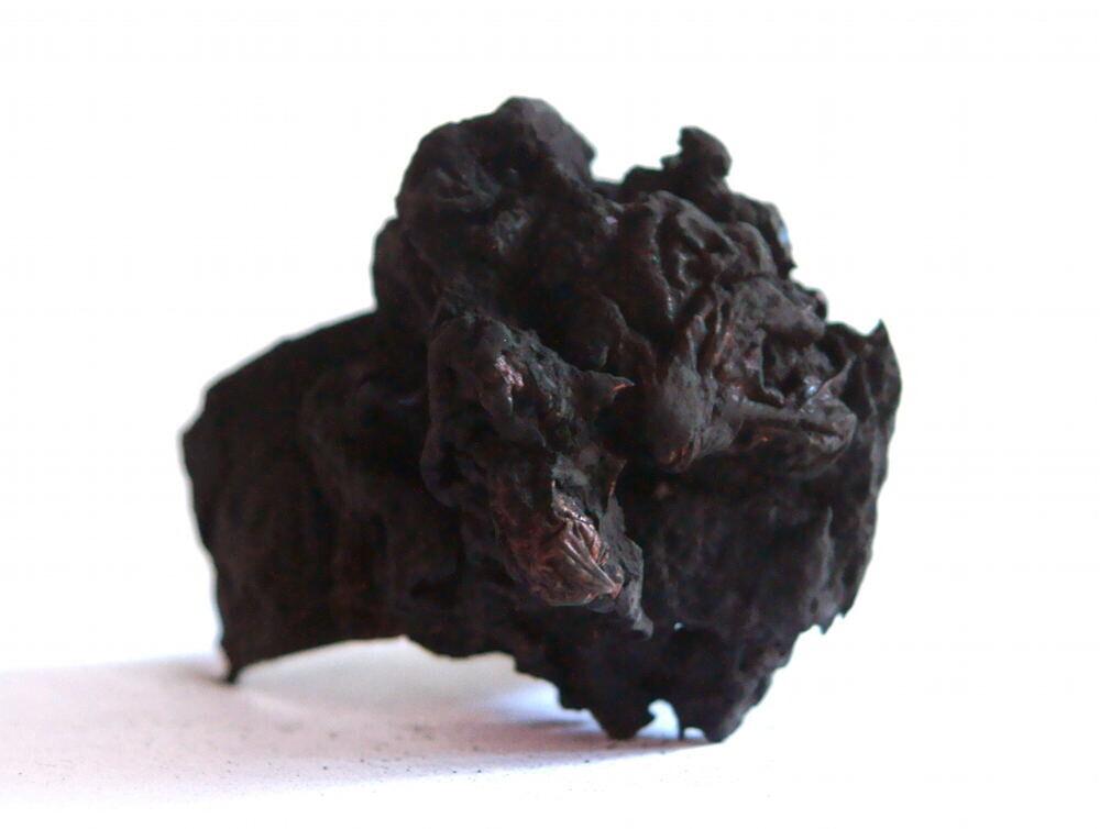 Ivar Kaasiku näitus “THE NEW OIL. The new white trash and blood black oil“