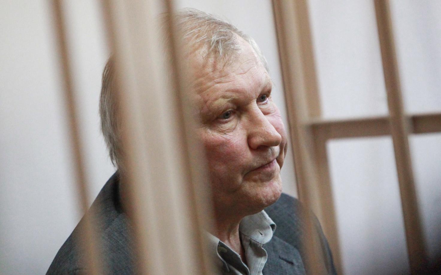 Endine riigiduuma saadik Mihhail Gluštšenko 21. augustil peterburi kohtus