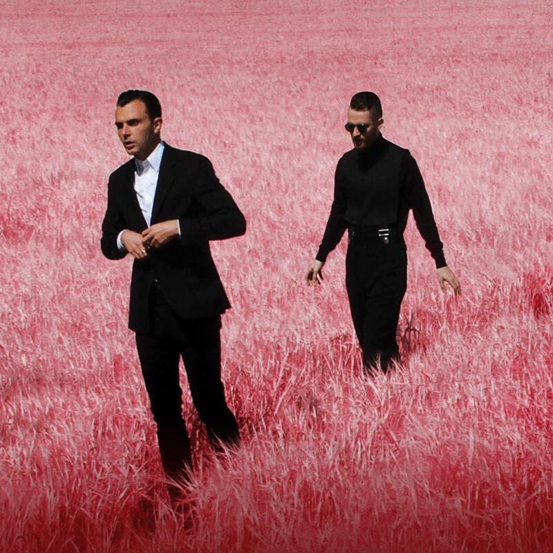 Briti popduo Hurts esitleb Eestis oma lemmikpublikule uut albumit