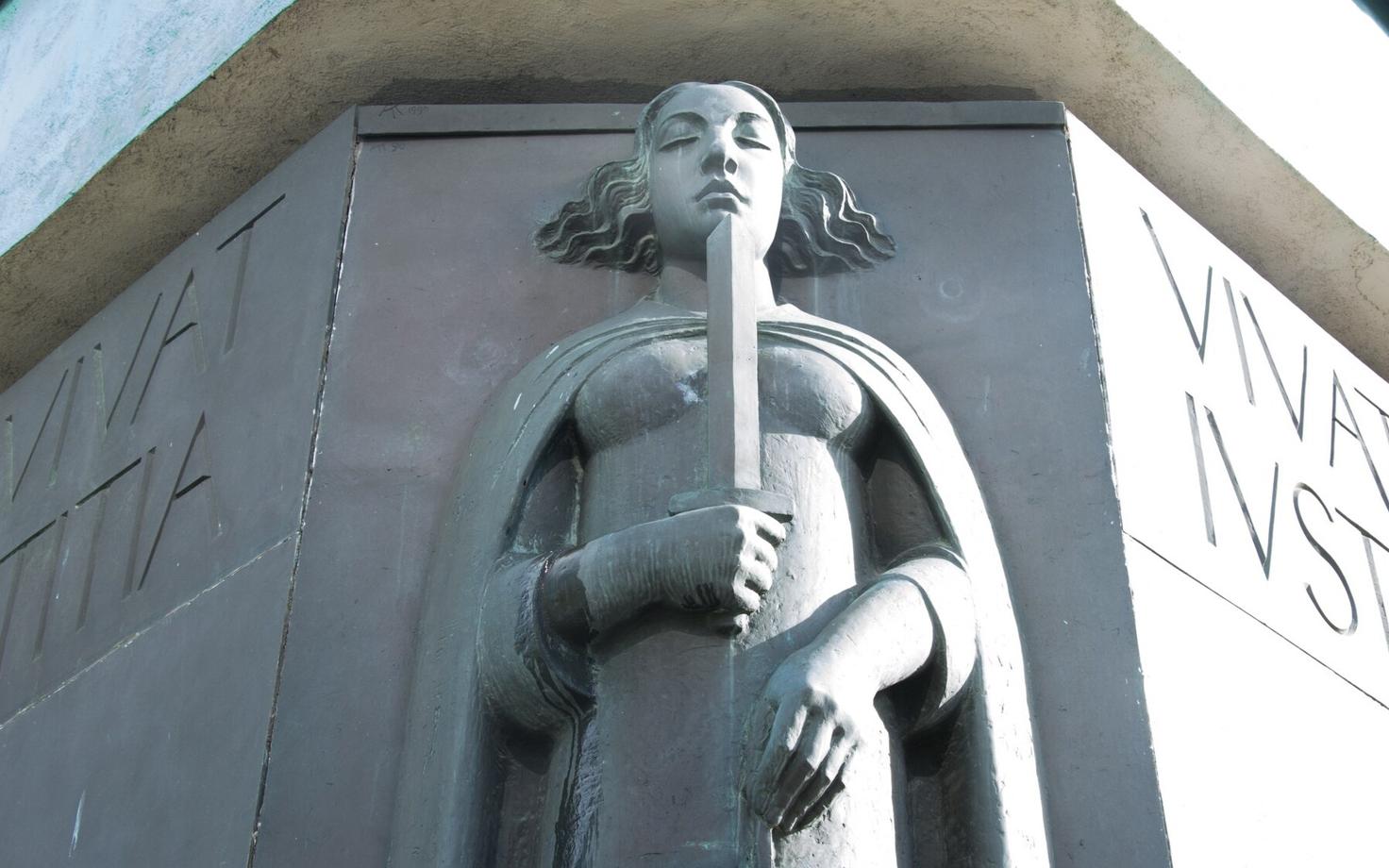 Kohus.