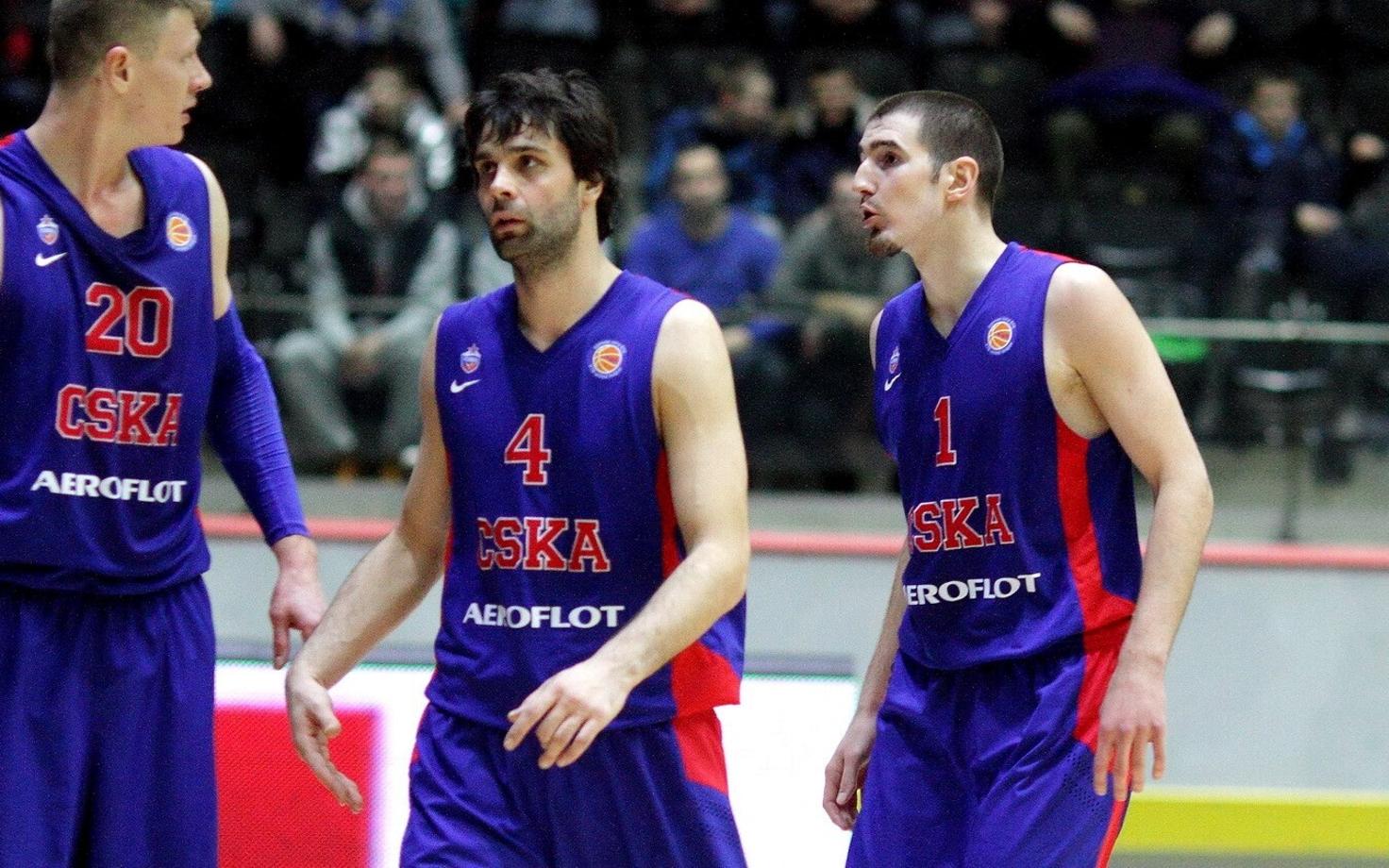 Miloš Teodosic ja Nando De Colo