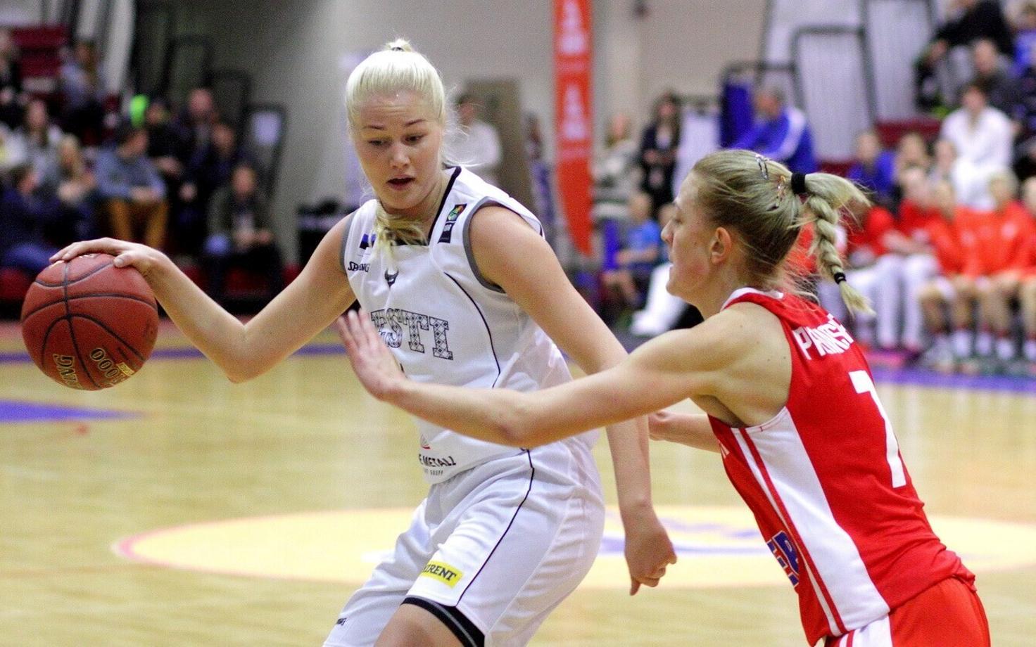 Annika Köster