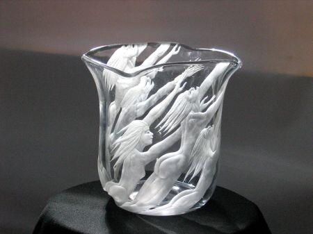 Pilvi Ojamaa. Vaas “Ellujääjad”. 1999