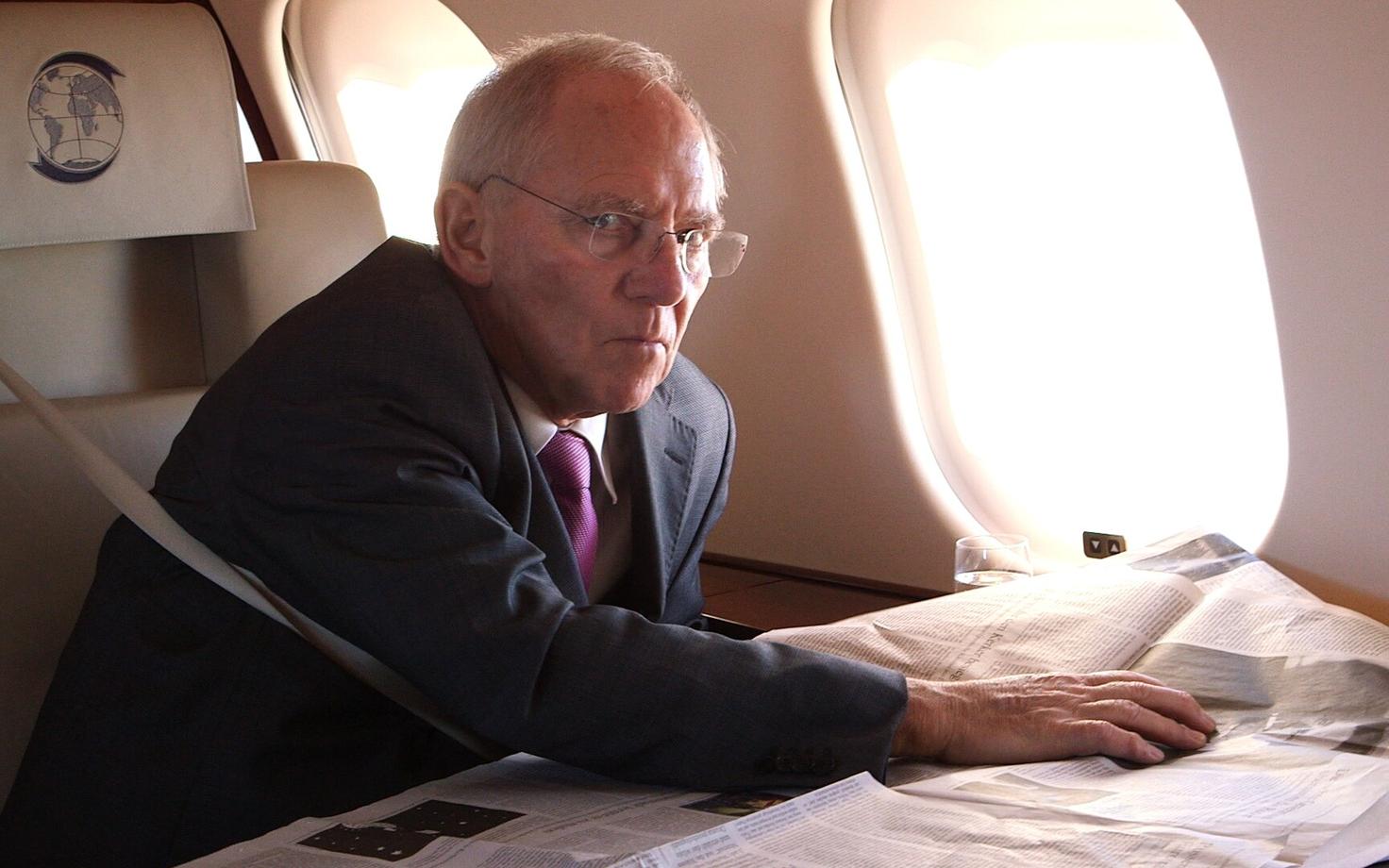 Välisilma dokk Schäuble - võim ja võimetus (Wolfgang Schäuble – Facing the Euro Crisis, Saksa 2015)