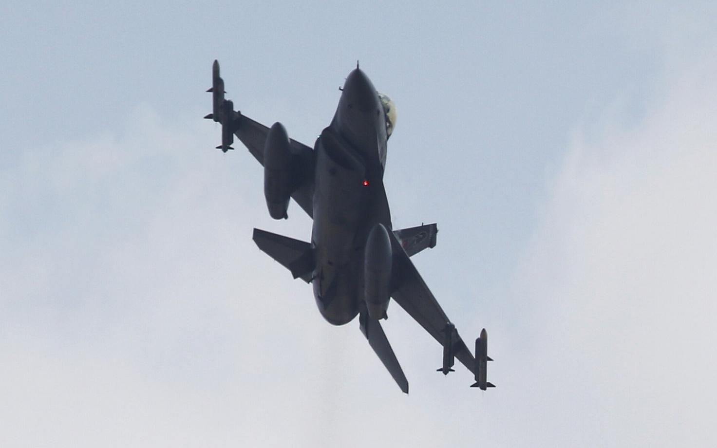 Türgi hävituslennuk F-16