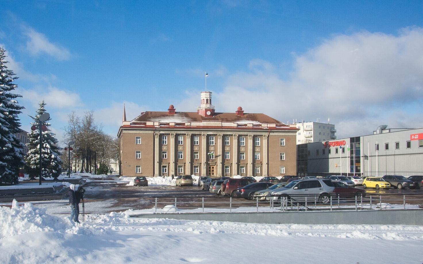 Jõhvi peaväljak.