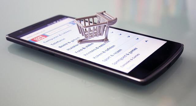 Noored eelistavad üha enam online-ostlemist.