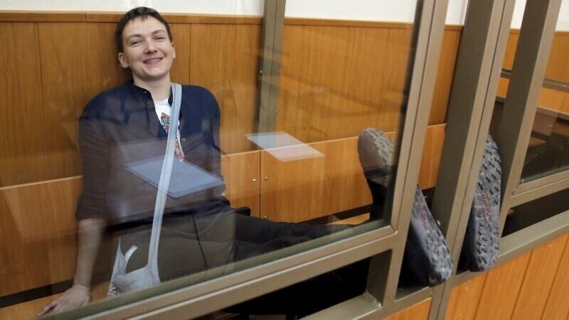 Надежда Савченко во время вынесения приговора смеялась над некоторыми формулировками решения.