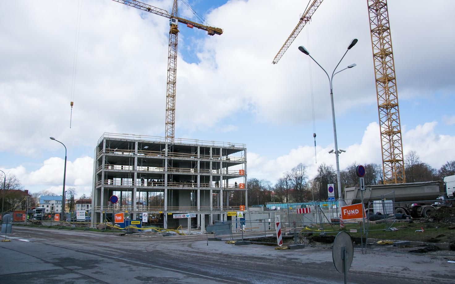 Kerkivasse superministeeriumisse kolib kokku neli ministeeriumi, lisaks peavad kolima veel seitse riigi allasutust.