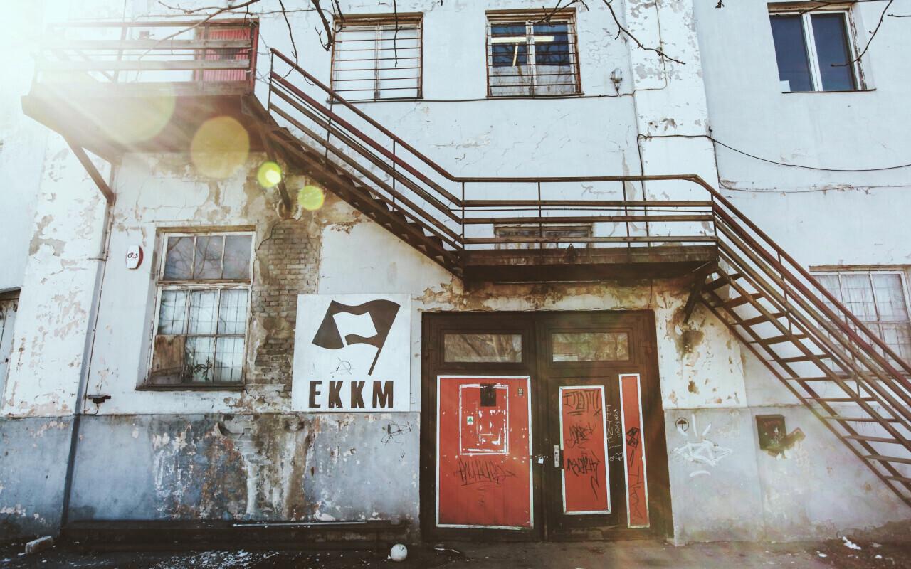 EKKM