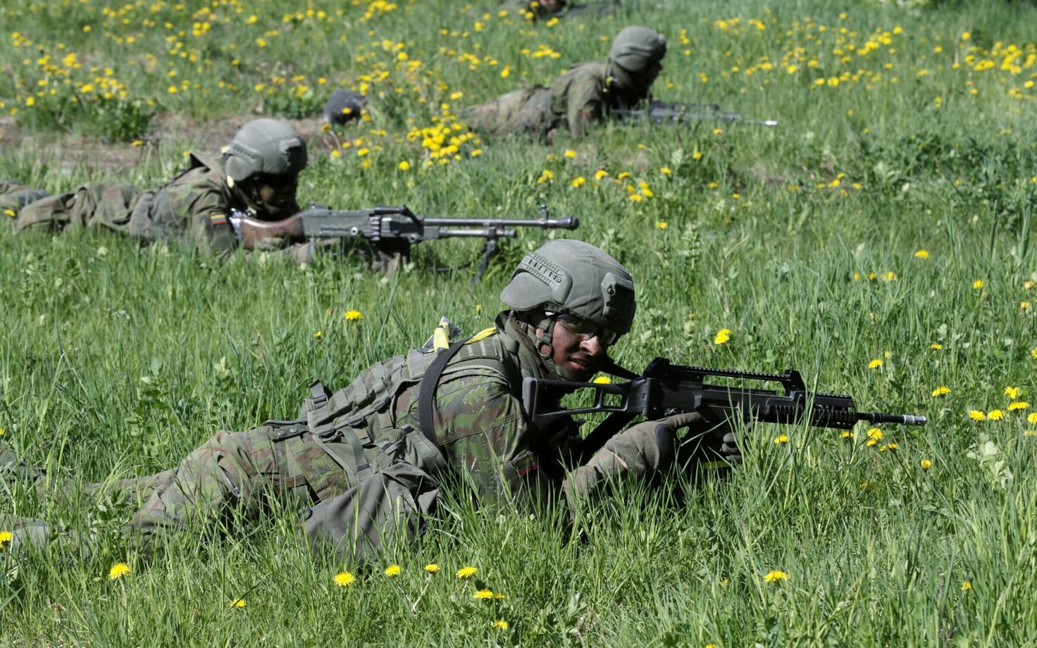 Leedu sõdurid Eestis õppusel Kevadtorm.