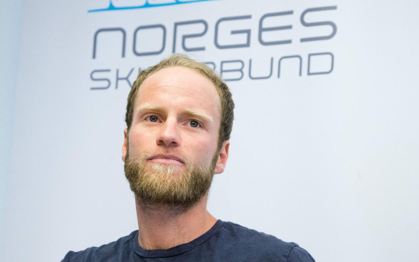 Martin Johnsrud Sundby Norras peetud pressikonverentsil.