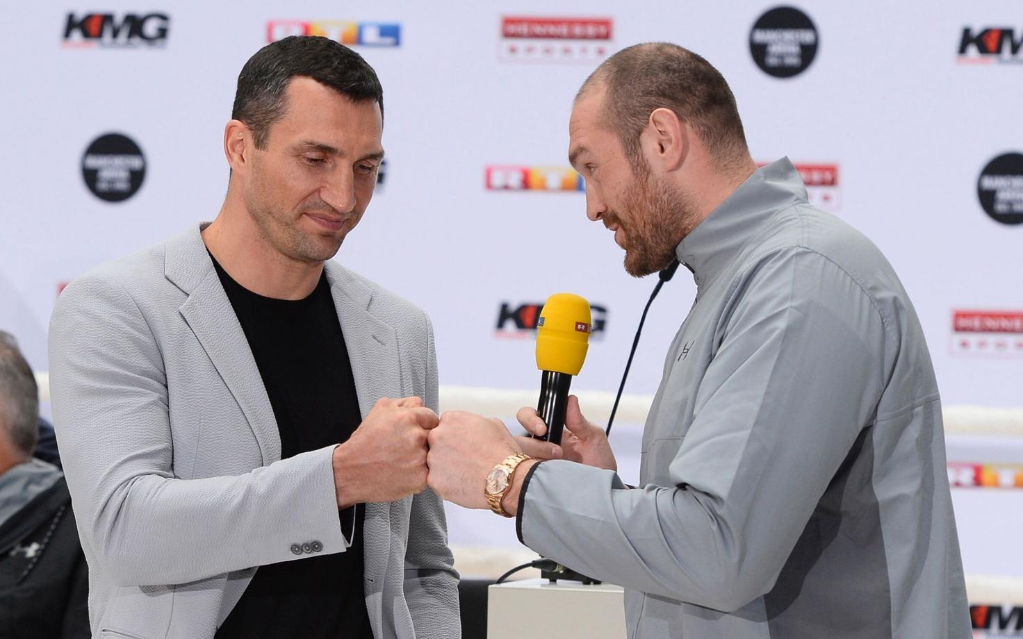 Vladimir Klitško (vasakul) ja Tyson Fury